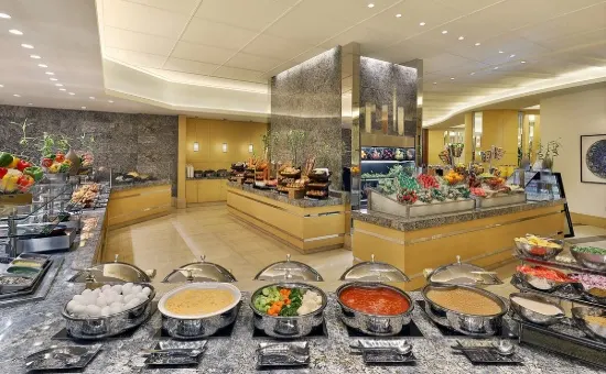 Conrad Jabal Omar Hotel Restaurant