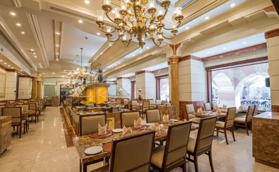 Dar Al Taqwa Hotel Restaurant