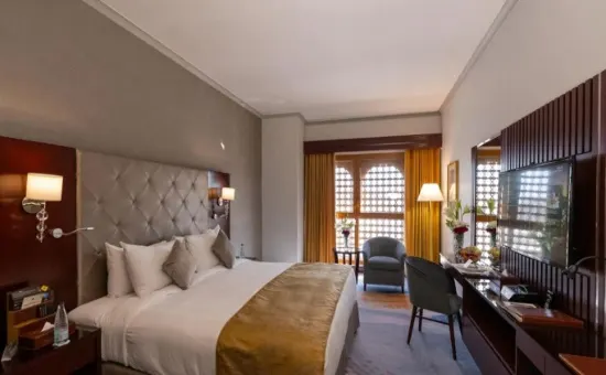Dar Al Taqwa Hotel Room