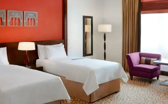 Le Meridien Towers Hotel Room