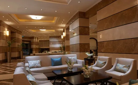 Pullman Zamzam Hotel Lobby