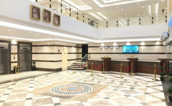 Zaha Al Madinah Hotel Lobby